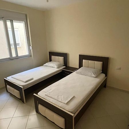 Lovely 3-Bedroom Apartment Rei Sarande Exterior photo