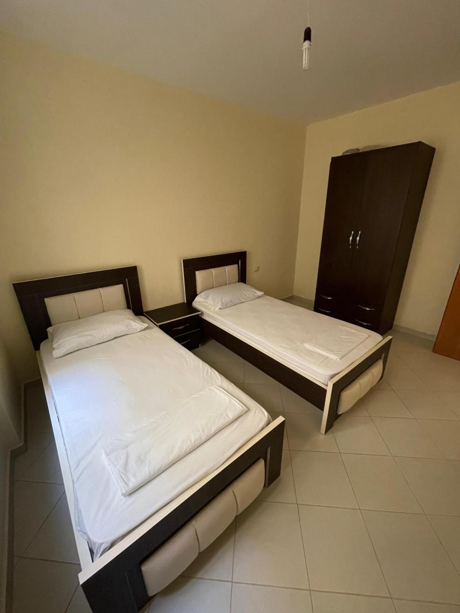 Lovely 3-Bedroom Apartment Rei Sarande Exterior photo