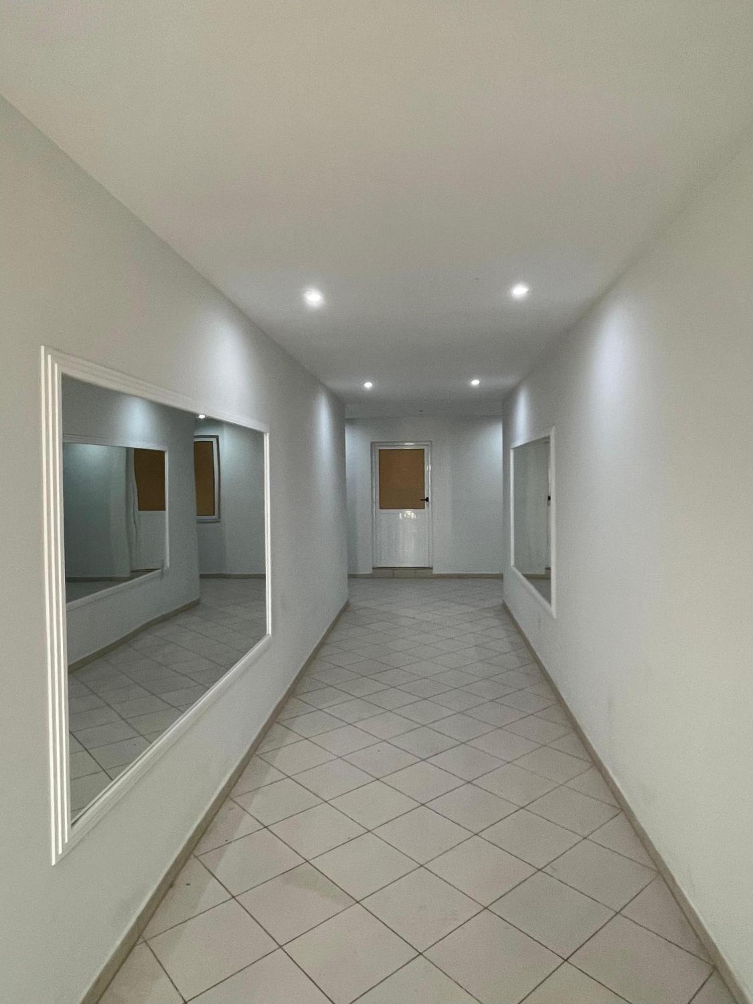 Lovely 3-Bedroom Apartment Rei Sarande Exterior photo