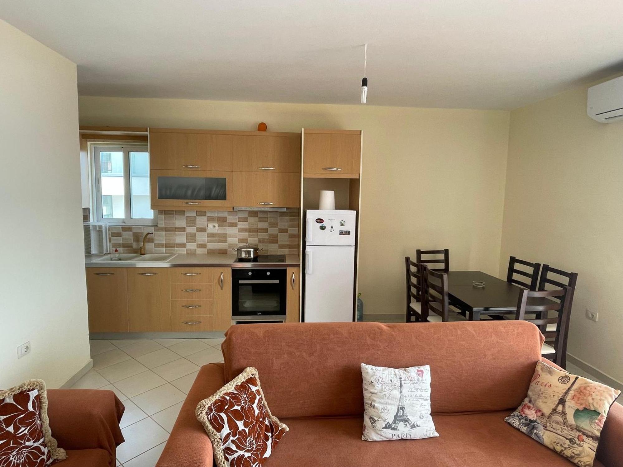 Lovely 3-Bedroom Apartment Rei Sarande Exterior photo